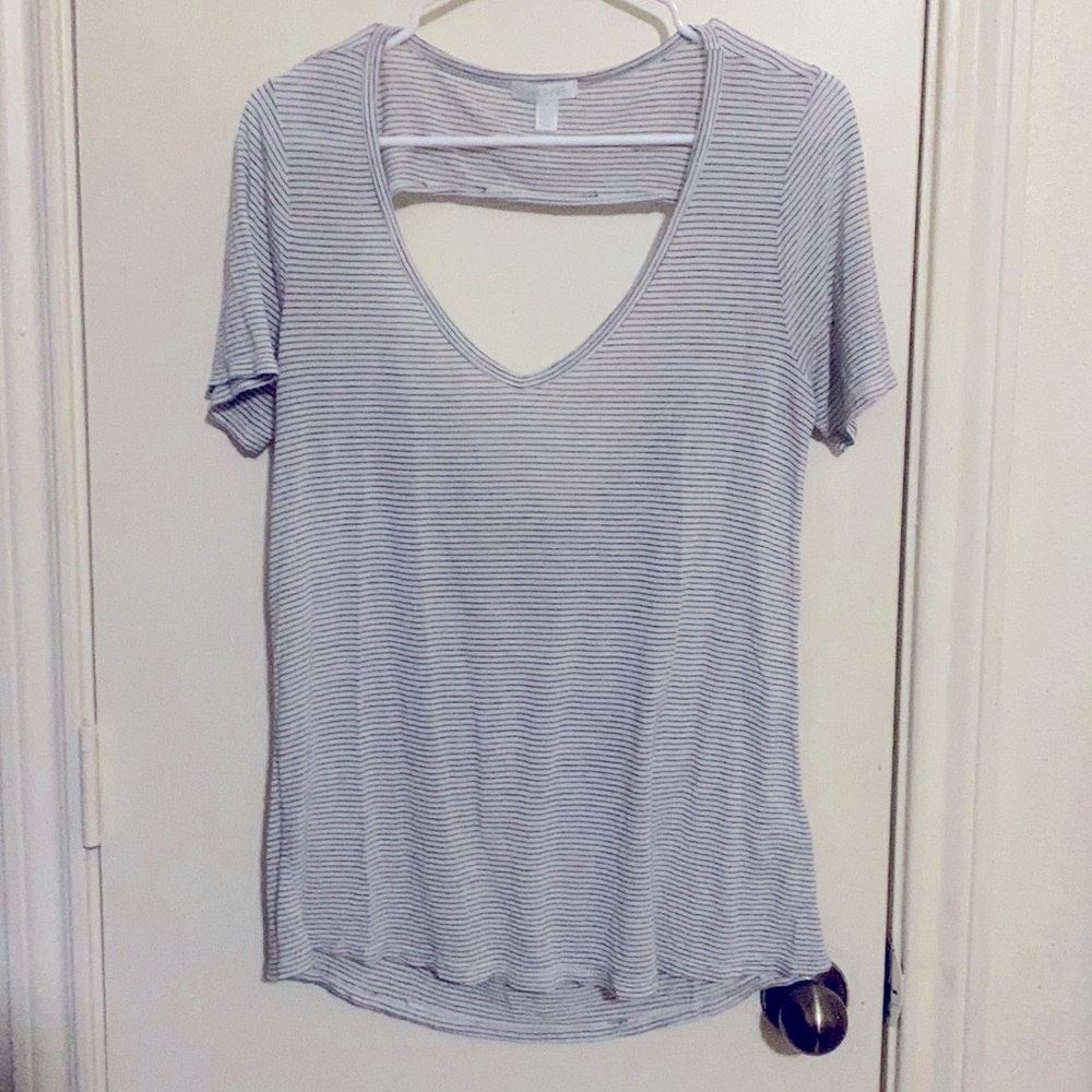 Casual shirt to be dressed up or down